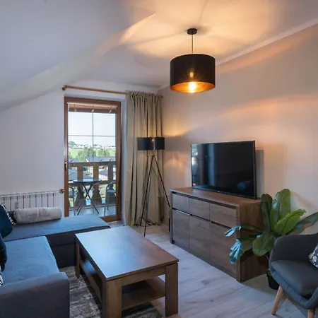 Trita Sk - Two Bedroom - Living - Renovated * فيلكا لومنيكا