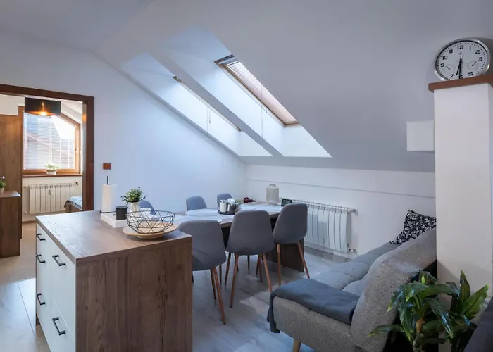 Trita Sk - Two Bedroom - Living - Renovated Apartamento *