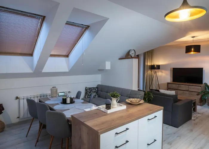 Trita Sk - Two Bedroom - Living - Renovated Appartement